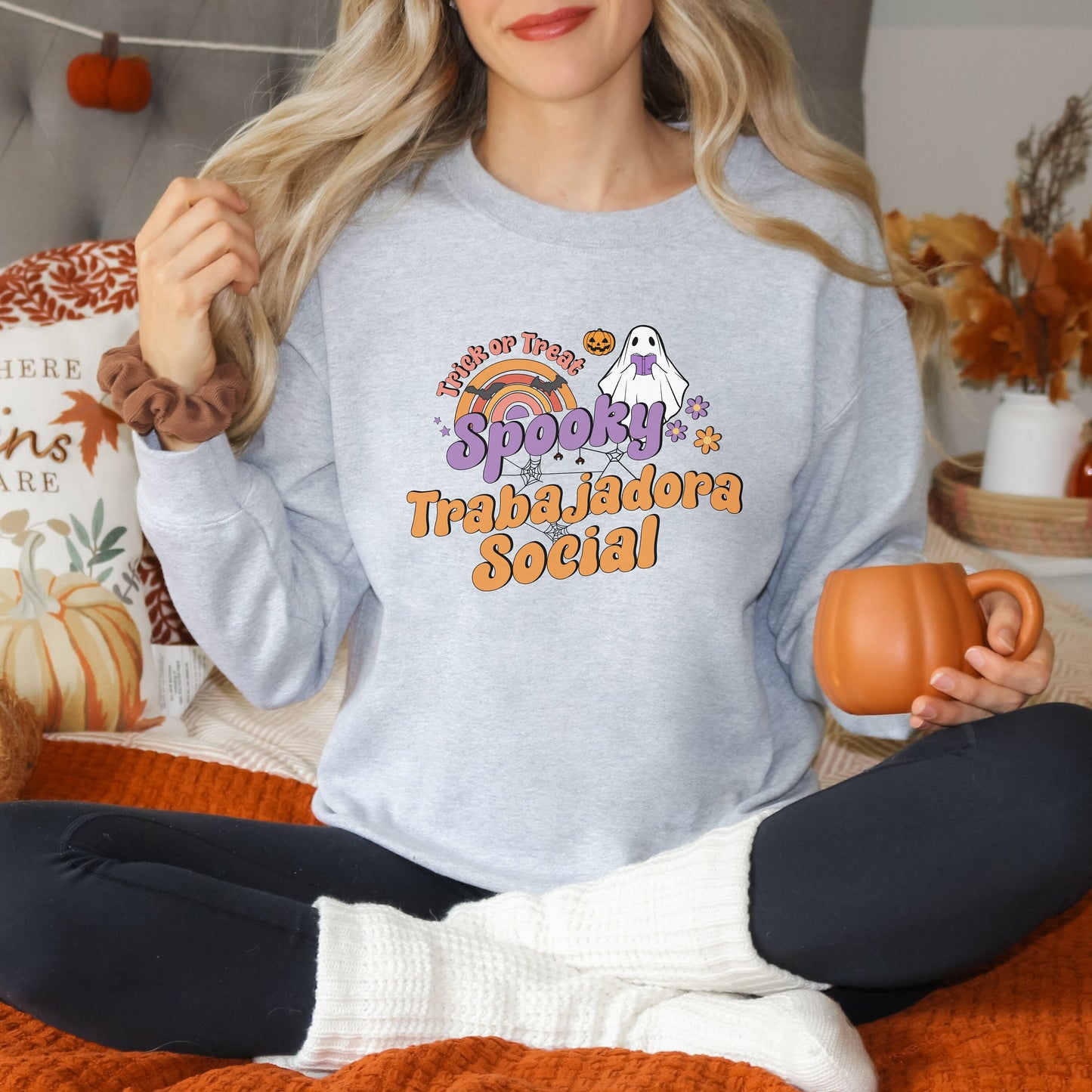 Spooky Trabajadora Social, Halloween Social Worker Sweatshirt, Social Worker Halloween, Spooky Social Worker, Spooky Social Sweatshirt