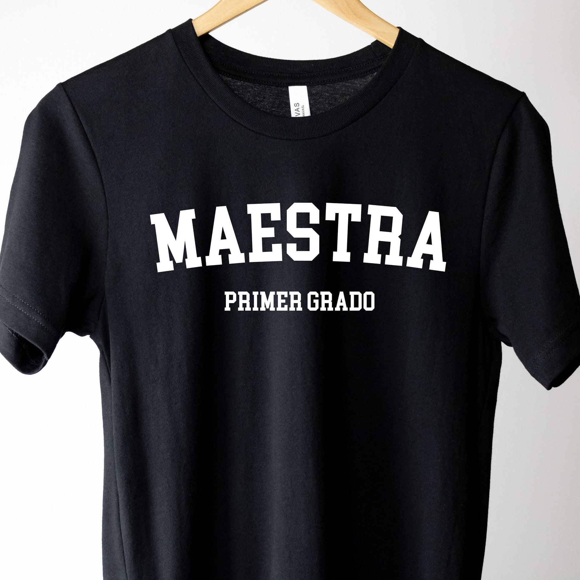 Primer Grado, Maestra Primer Grado, Camisas De Maestra, Maestra Español, Maestra Bilingue, Maestra Shirt, Maestra Gift, First Grade Teacher