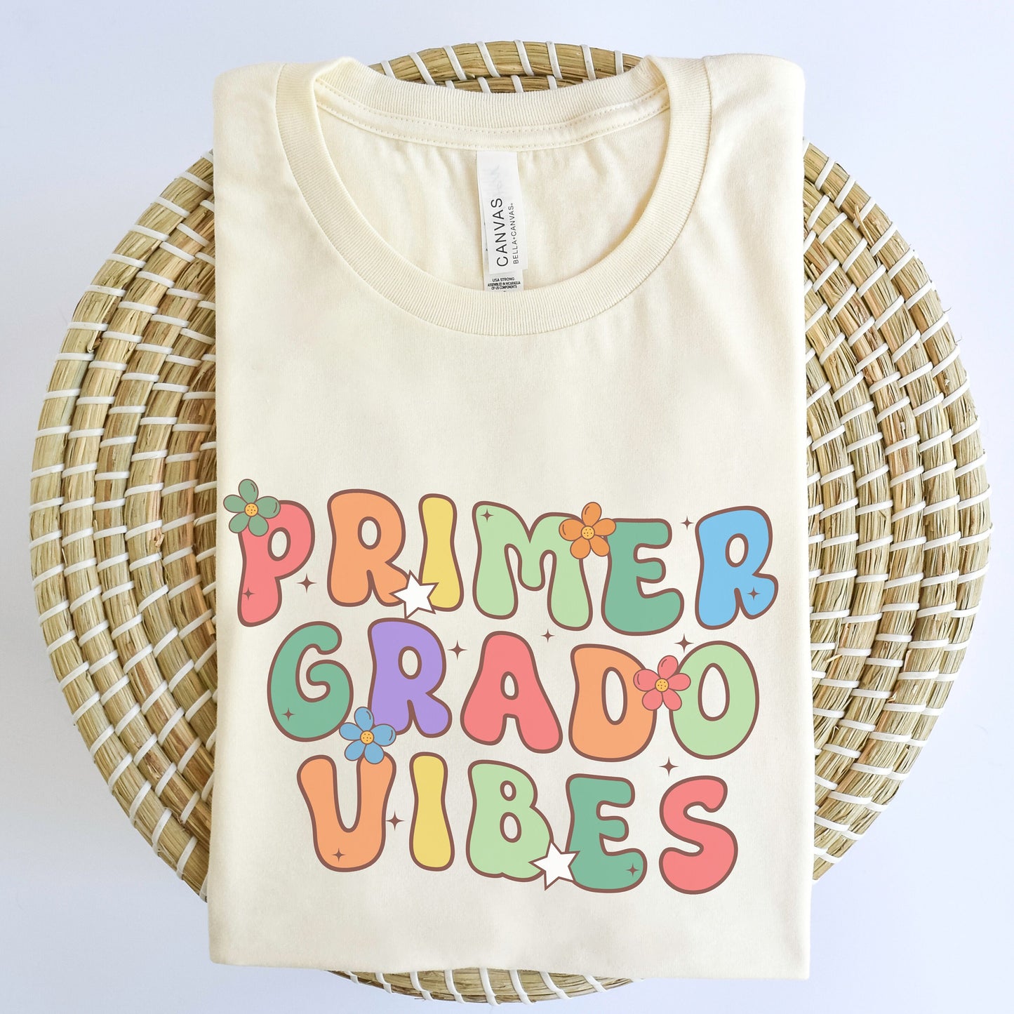Primer Grado Vibes, Maestra Primer Grado, Camisas De Maestra, Maestra Español, Maestra Bilingue, Maestra Shirt, Maestra Gift, First Grade