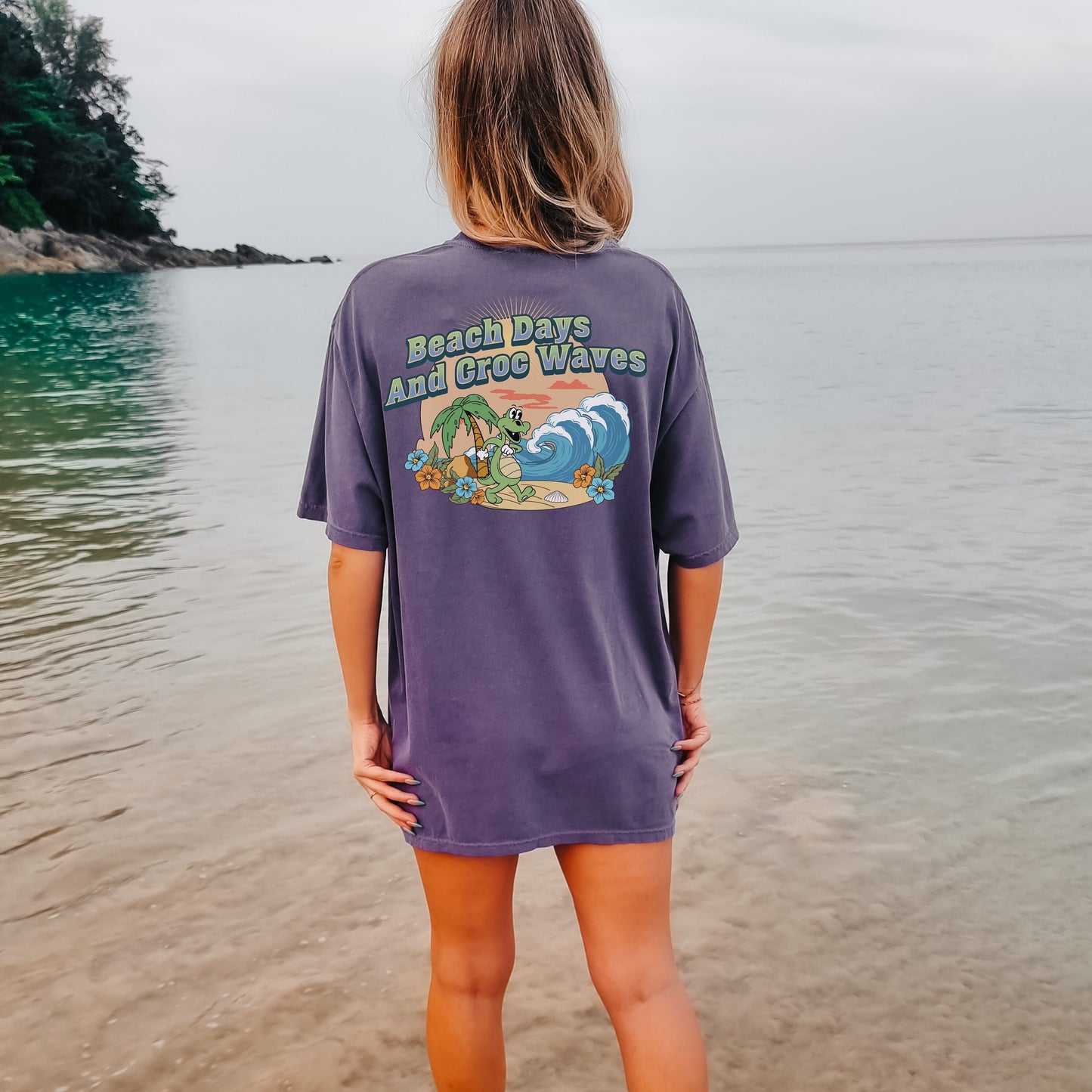 Beach Days And Croc Waves, Happiness Comes In Waves, Comfort Color Tees, Trendy T Shirts For Women, Summer Vibes Shirt, Tumbler Shirt