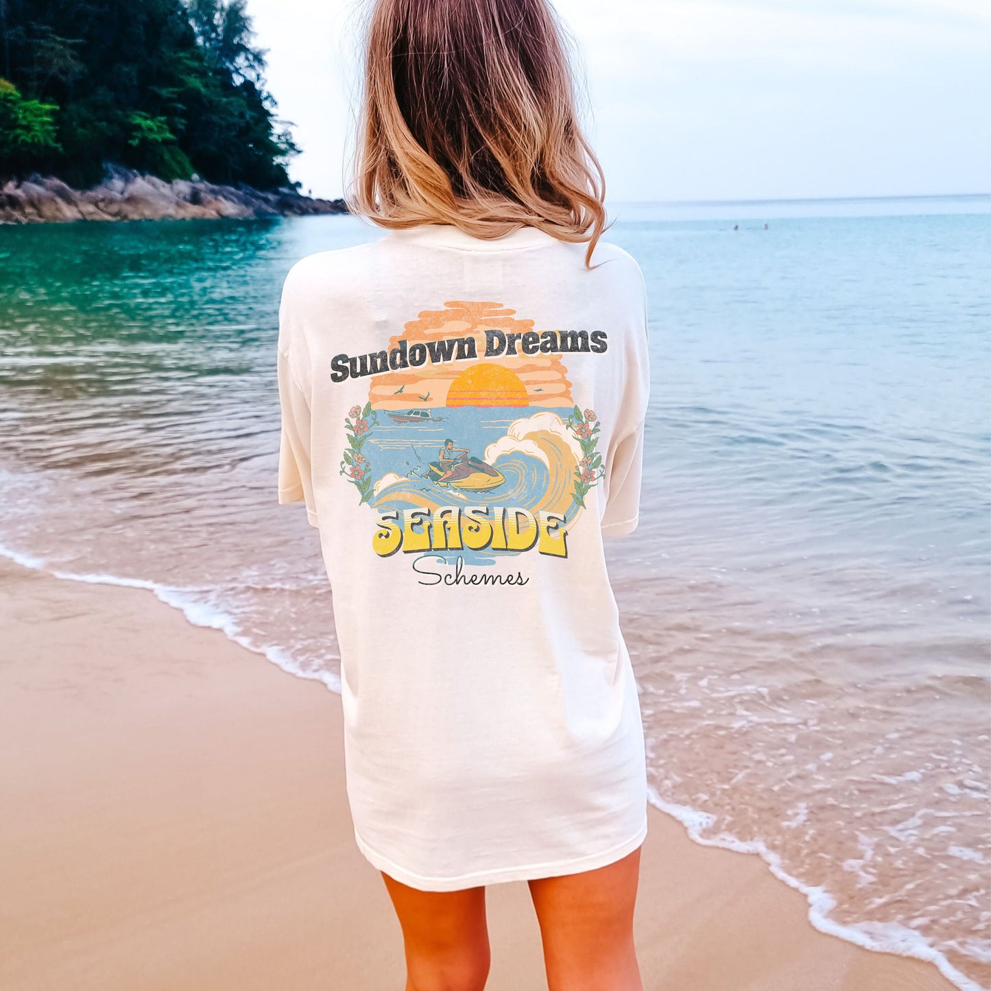 Sundown Dreams Seaside Schemes, Happiness Comes In Waves, Trendy T Shirts For Women, Summer Vibes Shirt, Comfort Colors Tshirts, Bestfriend