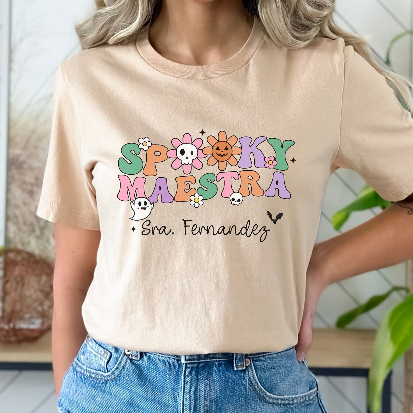 Spooky Maestra, Halloween Teacher T Shirt, Teachers Halloween Shirt, Spooky Teacher, Spooky Teacher Shirt, Camiseta Personalizada