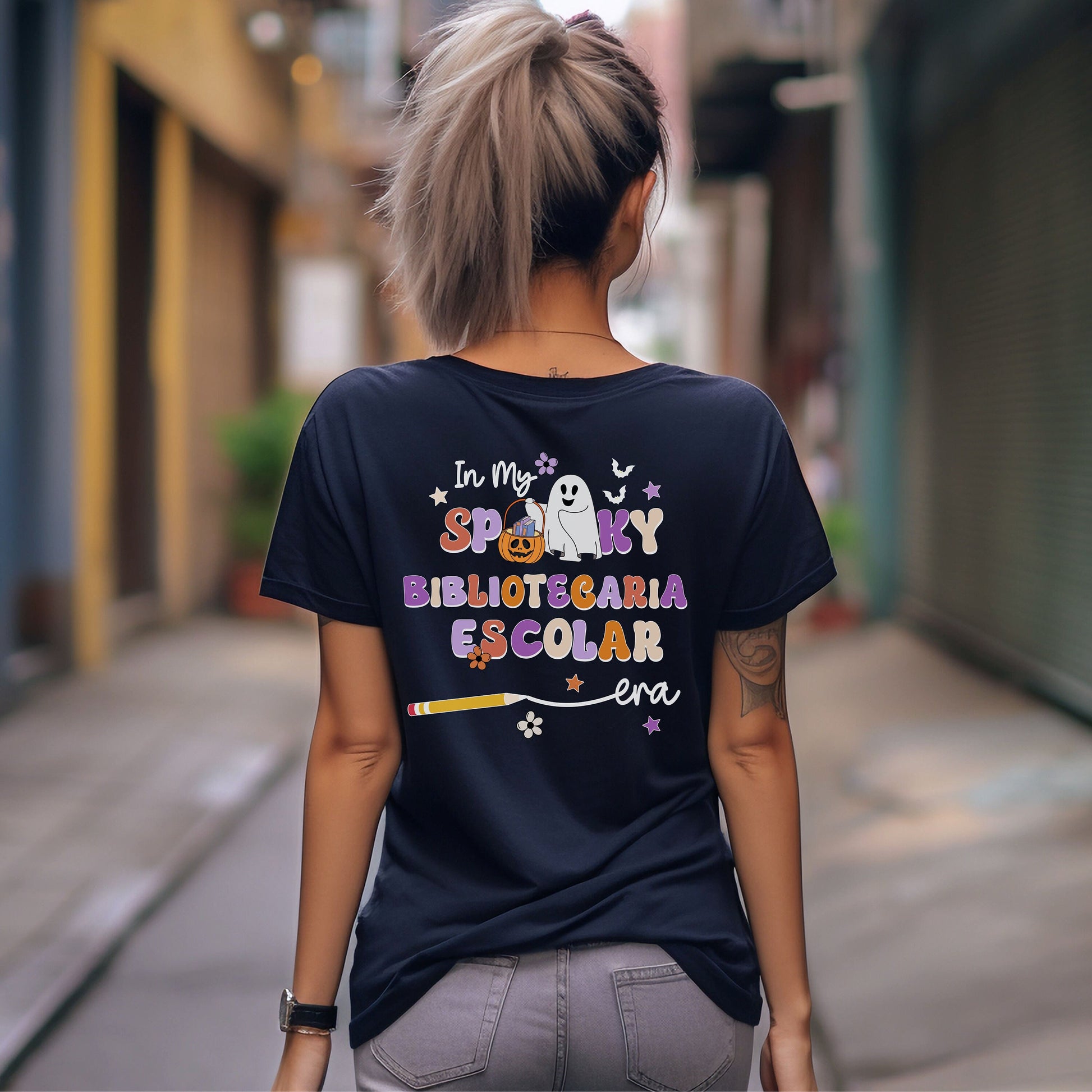 My Spooky Bibliotecaria Escolar Era, Halloween School Librarian, School Librarian Shirt, Spooky School Librarian, Halloween School Librarian