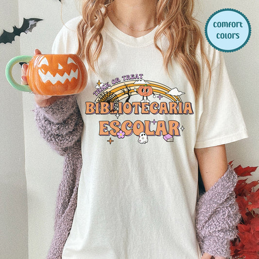 Bibliotecaria Escolar Shirt, Halloween School Librarian, School Librarian Shirt, Spooky School Librarian, Halloween School Librarian Shirt