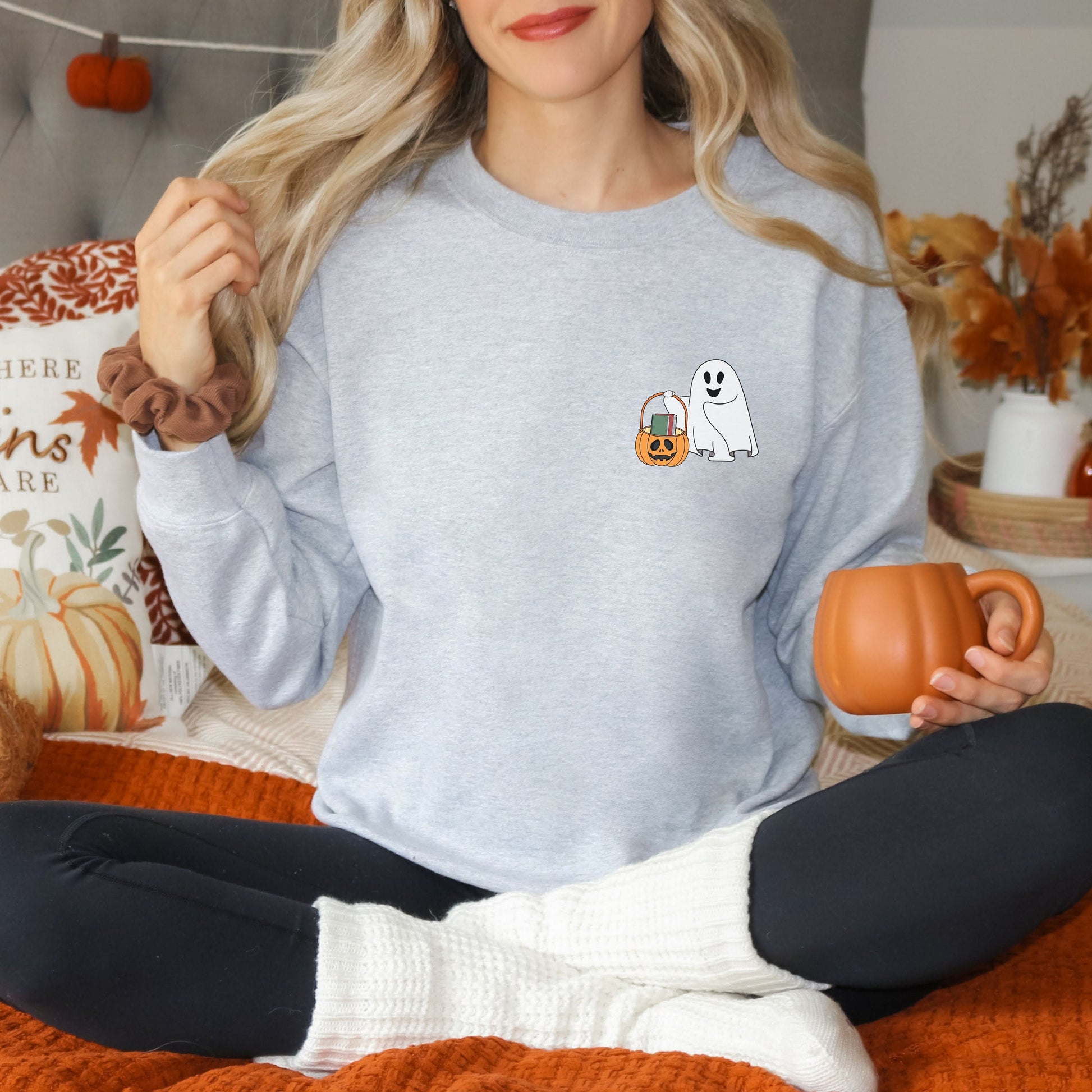 In My Spooky Psicóloga Escolar Era, Halloween Psychologist Sweatshirt, School Psychologist Halloween, Psychologist Halloween Sweatshirt