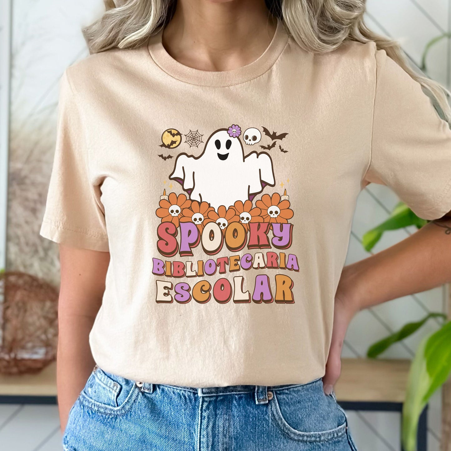 Spooky Bibliotecaria Escolar, Halloween School Librarian, School Librarian Shirt, Spooky School Librarian, Halloween School Librarian Shirt