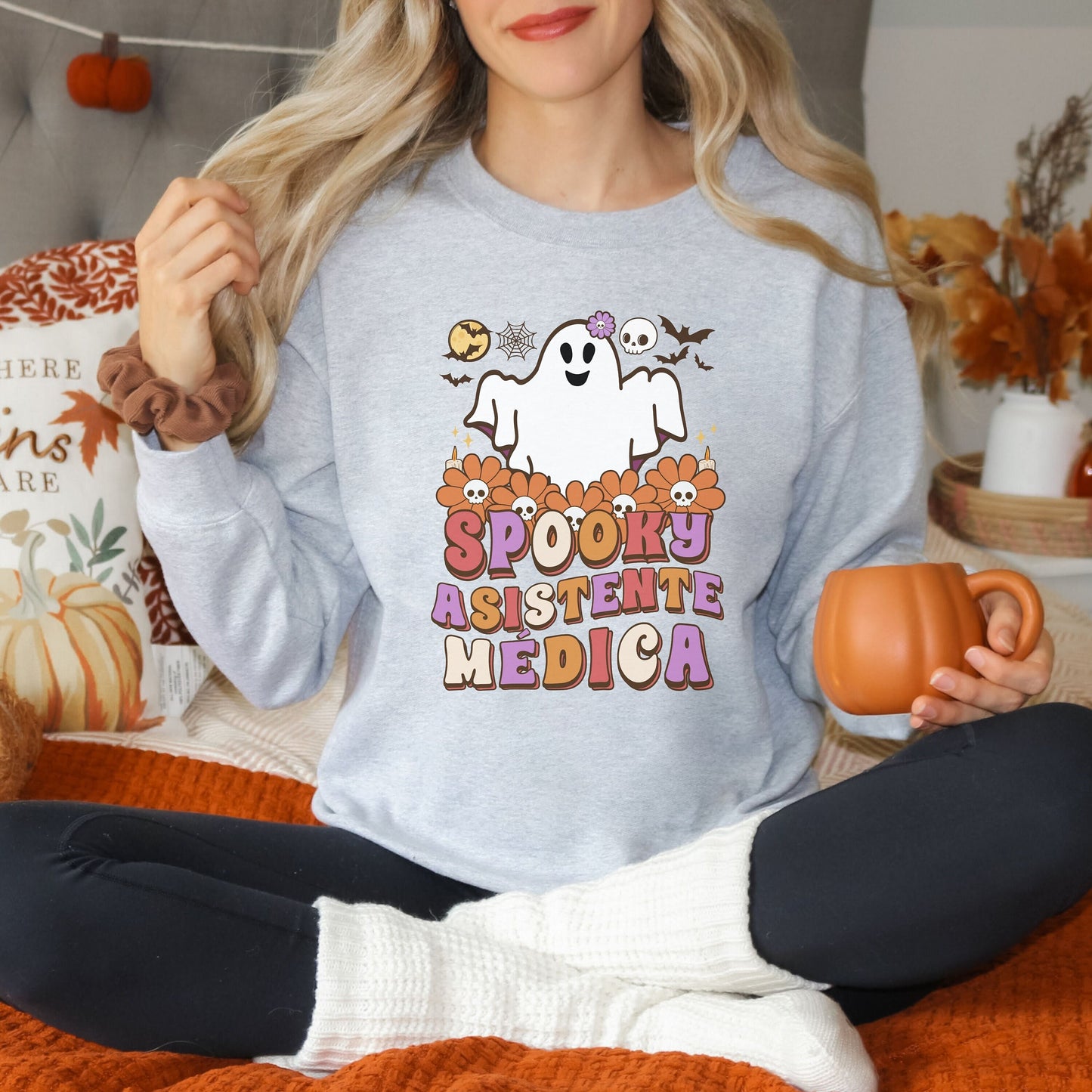 Spooky Asistente Médica, Halloween Medical Assistant, Medical Assistant Sweater, Medical Assistant Gift, Spooky Medical Assistant Sweater