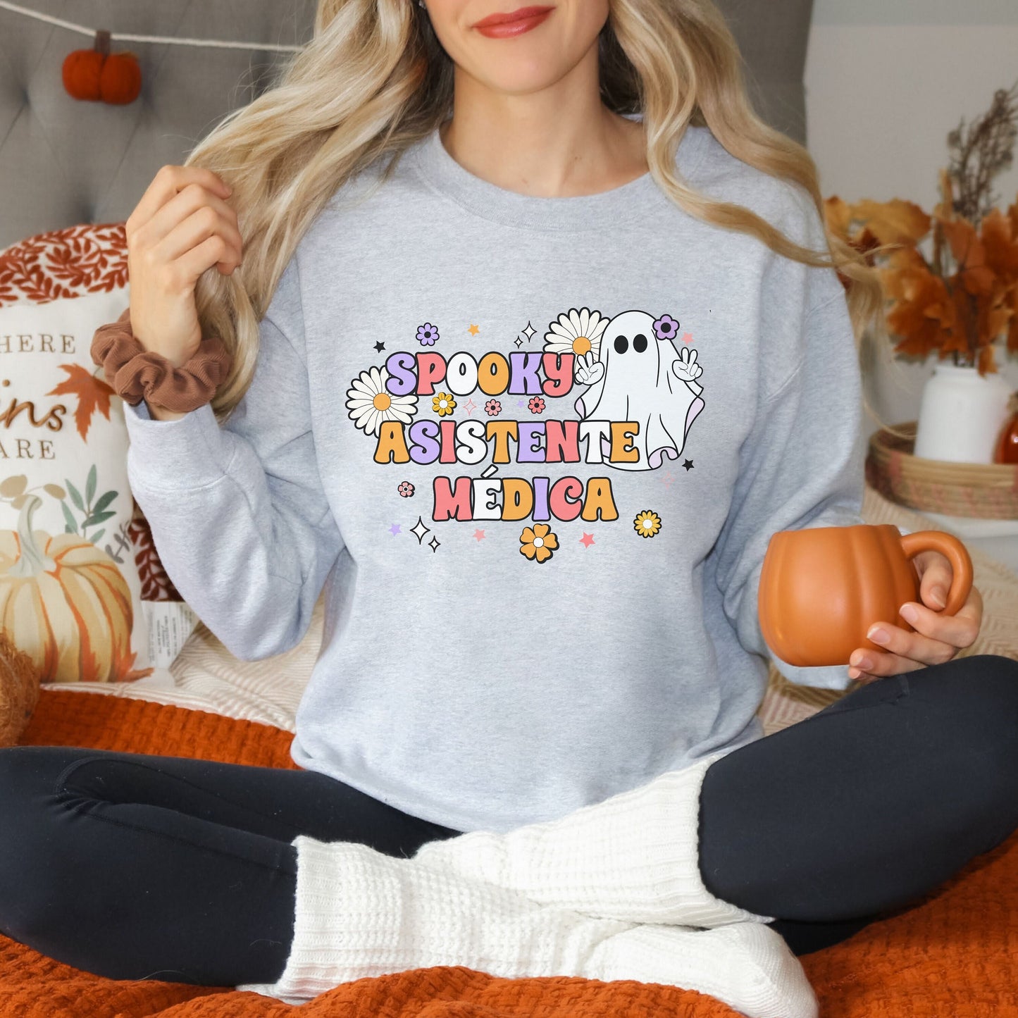 Spooky Asistente Médica, Halloween Medical Assistant, Medical Assistant Sweater, Medical Assistant Gift, Spooky Medical Assistant Sweater