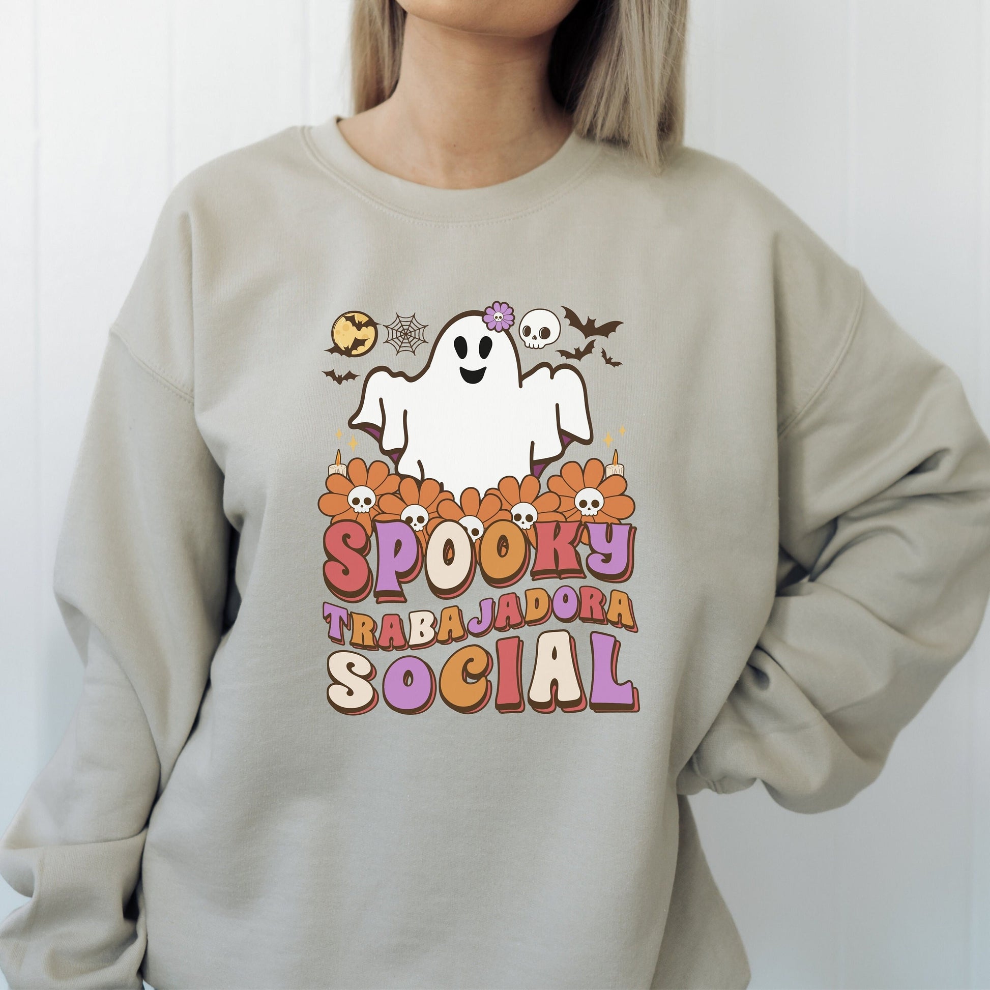 Spooky Trabajadora Social, Halloween Social Worker Sweatshirt, Social Worker Halloween, Spooky Social Worker, Spooky Social Sweatshirt