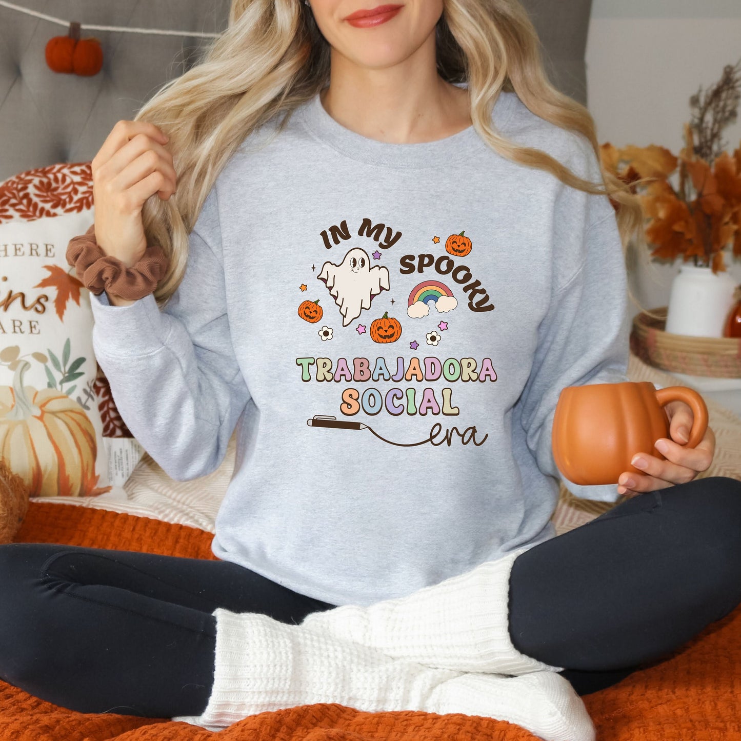 In My Spooky Trabajadora Social Era, Halloween Social Worker Sweater, Social Worker Halloween, Spooky Social Worker, Spooky Social Sweater