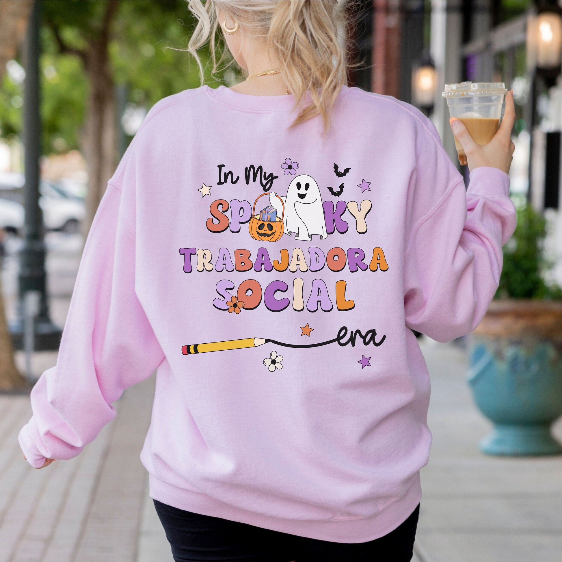 In My Spooky Trabajadora Social Era, Halloween Social Worker Sweater, Social Worker Halloween, Spooky Social Worker, Spooky Social Sweater