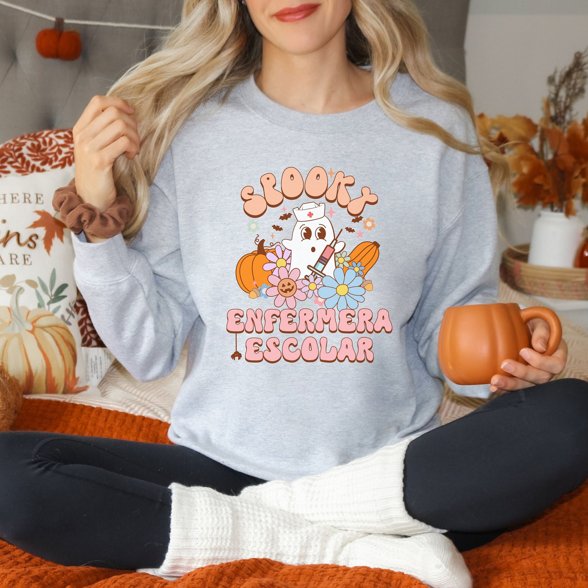 Spooky Enfermera Escolar, Halloween Nurse Sweatshirt, Nurses Halloween Sweatshirt, Spooky Nurse Sweatshirt, Halloween School Nurse Sweater