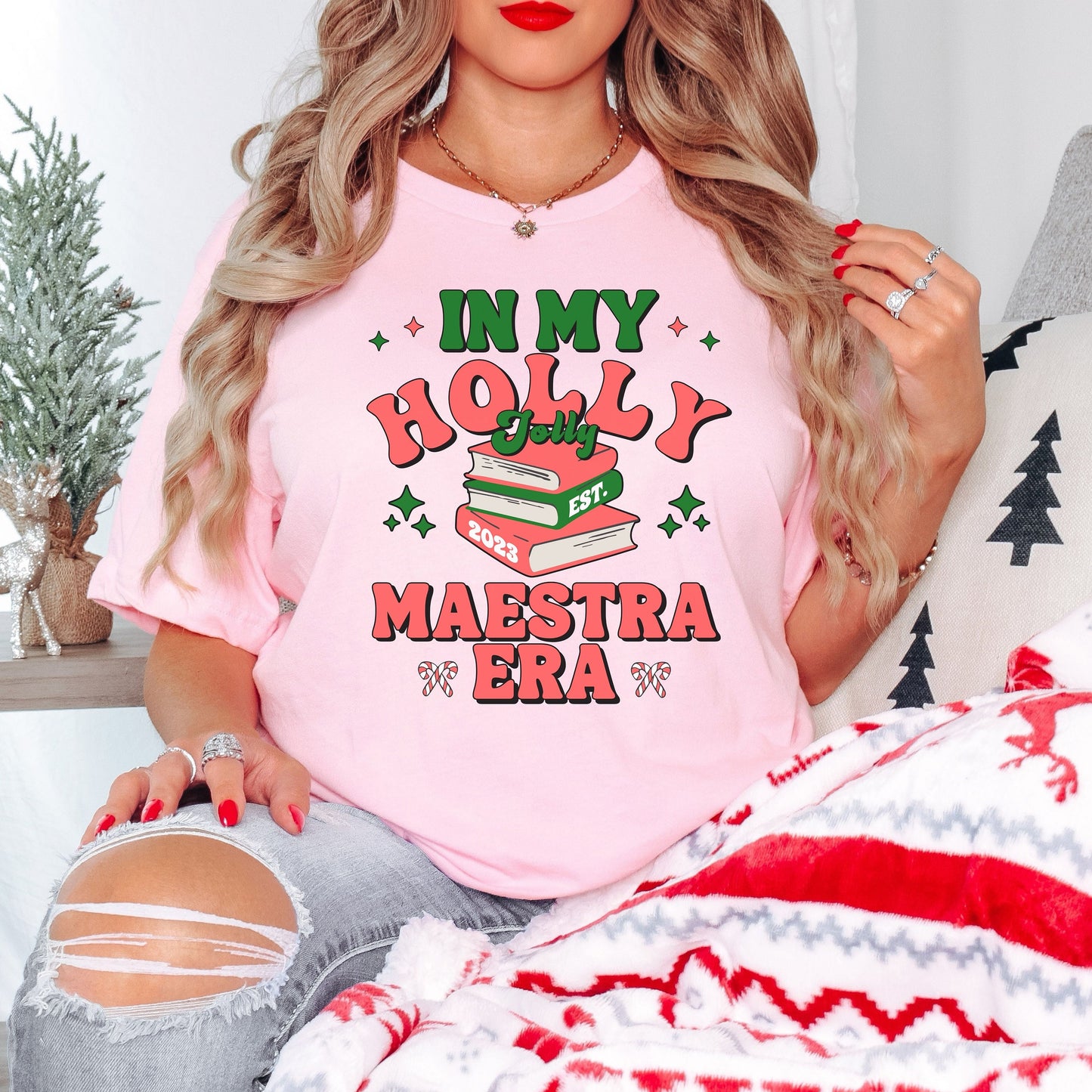 In My Holly Jolly Maestra Era, In My Teacher Era, Teacher Christmas T Shirt, Holly Jolly Teacher, Maestra Christmas, Merry Teacher Shirt